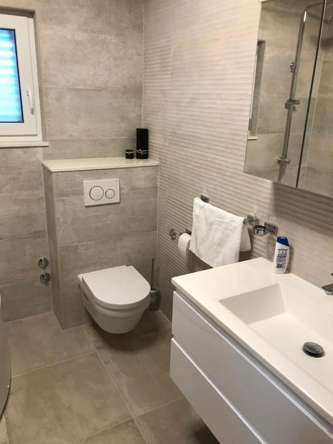 Albatros Apartment Kastel Sucurac ภายนอก รูปภาพ