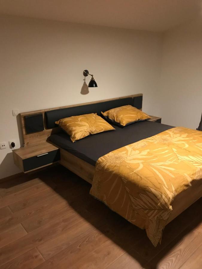 Albatros Apartment Kastel Sucurac ภายนอก รูปภาพ