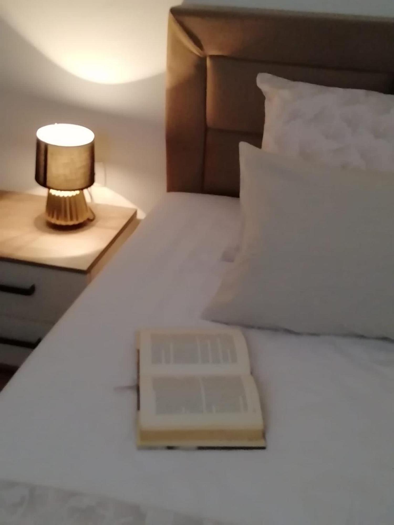 Albatros Apartment Kastel Sucurac ภายนอก รูปภาพ